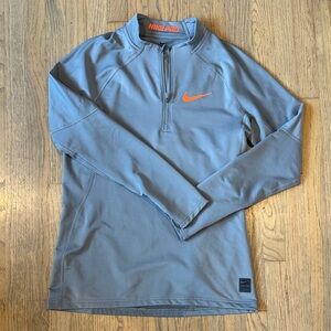 Nike Men's Gray Performance Half Zip Pullover